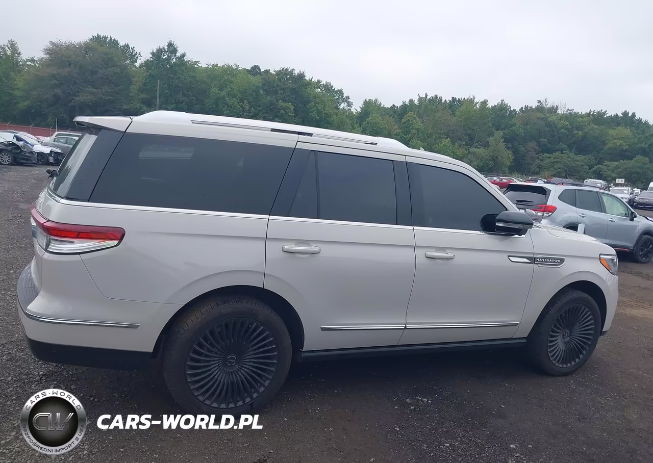 2022 Lincoln Navigator Reserve VIN:5LMJJ2LT2NEL02363 - 13