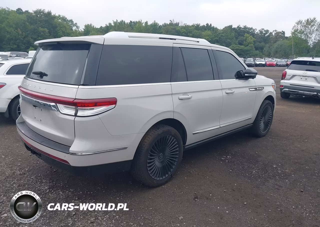 2022 Lincoln Navigator Reserve VIN:5LMJJ2LT2NEL02363 - 4