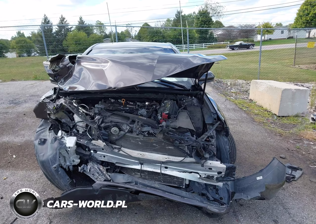 2020 Toyota Camry Le VIN:4T1C11AK2LU859955 - 12