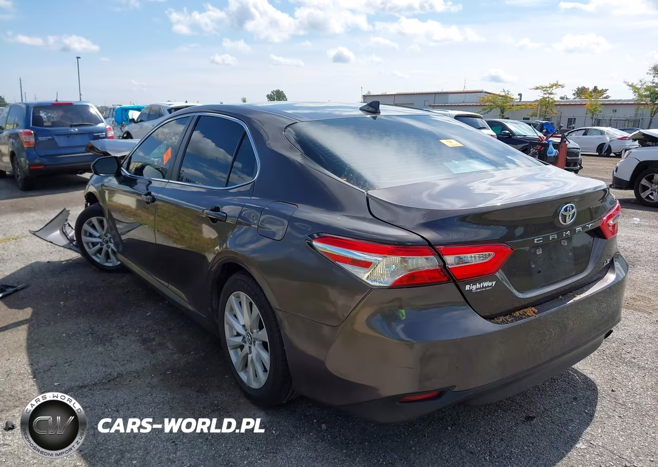 2020 Toyota Camry Le VIN:4T1C11AK2LU859955 - 3