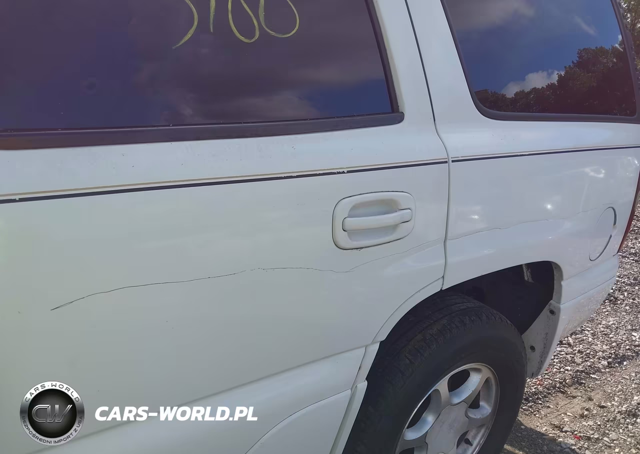 2001 GMC Yukon Denali VIN:1GKEK63U11J152726 - 6