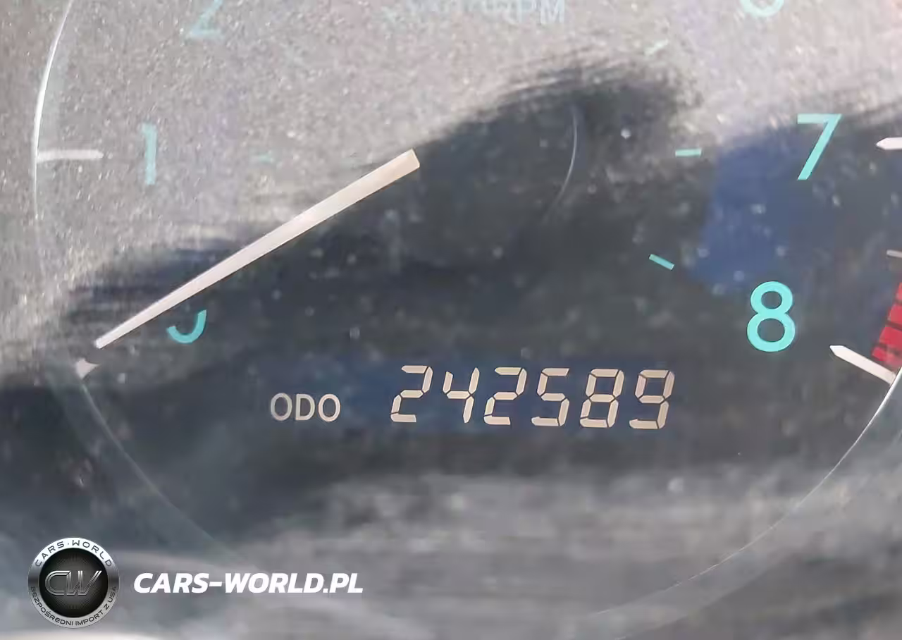 2006 Toyota Sienna Le VIN:5TDZA23C16S580211 - 16