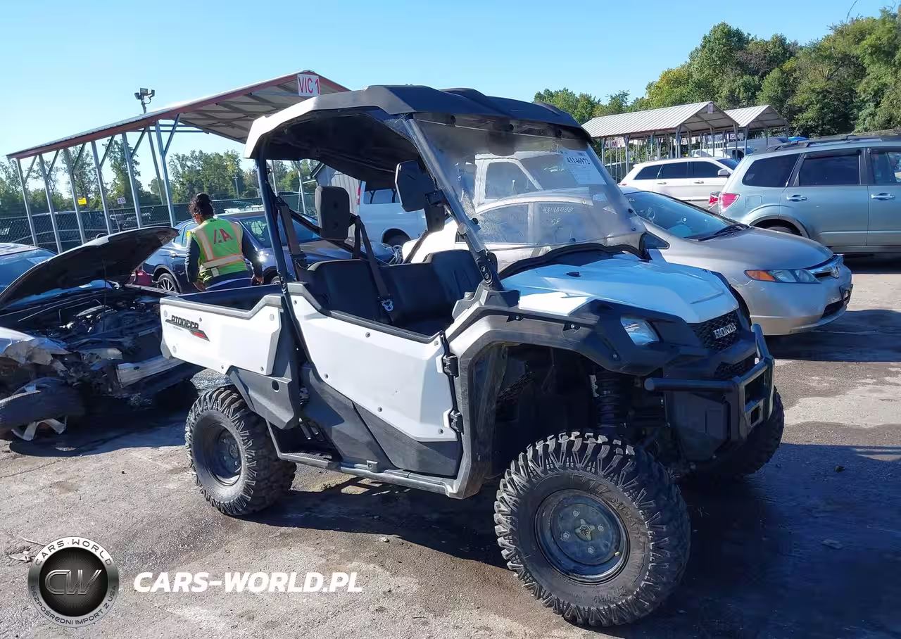 2016 Honda Sxs1000 M3