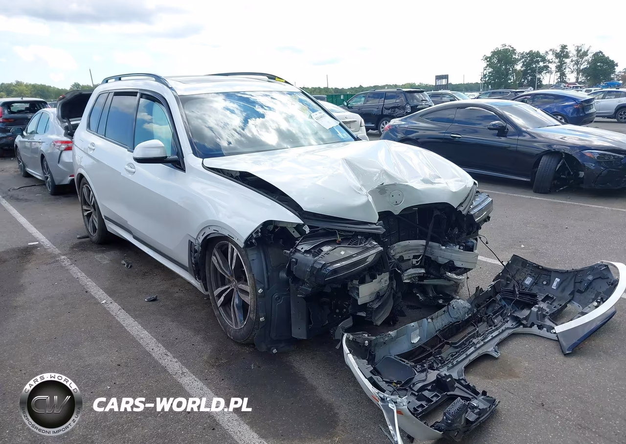 2024 BMW X7 xDrive40I