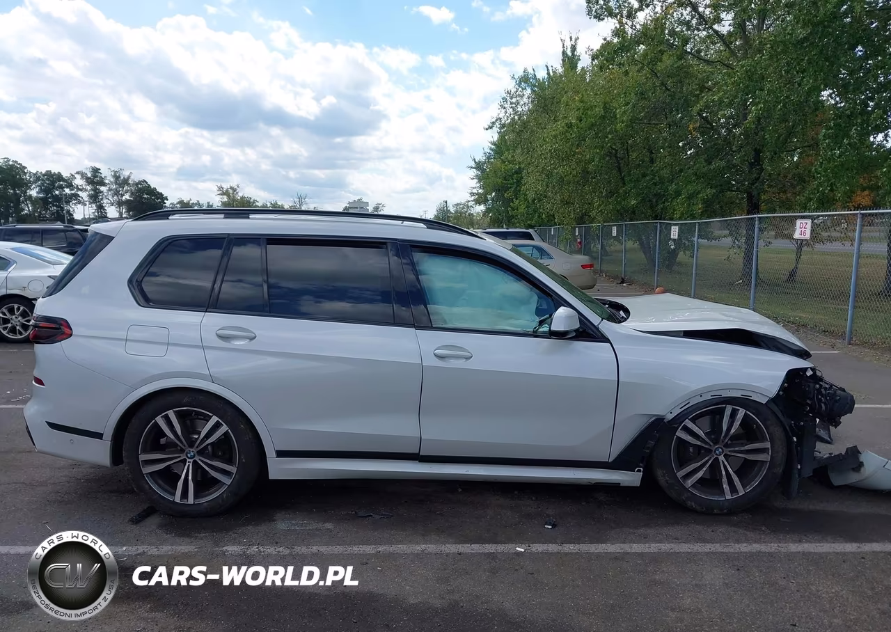2024 BMW X7 xDrive40I VIN:5UX23EM08R9U94106 - 13