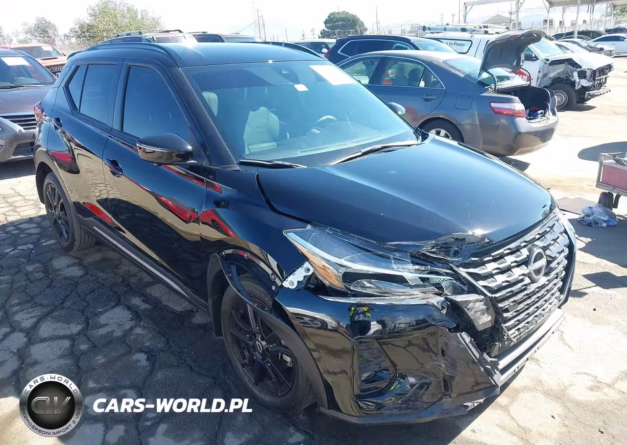 2024 Nissan Kicks Sr Xtronic Cvt