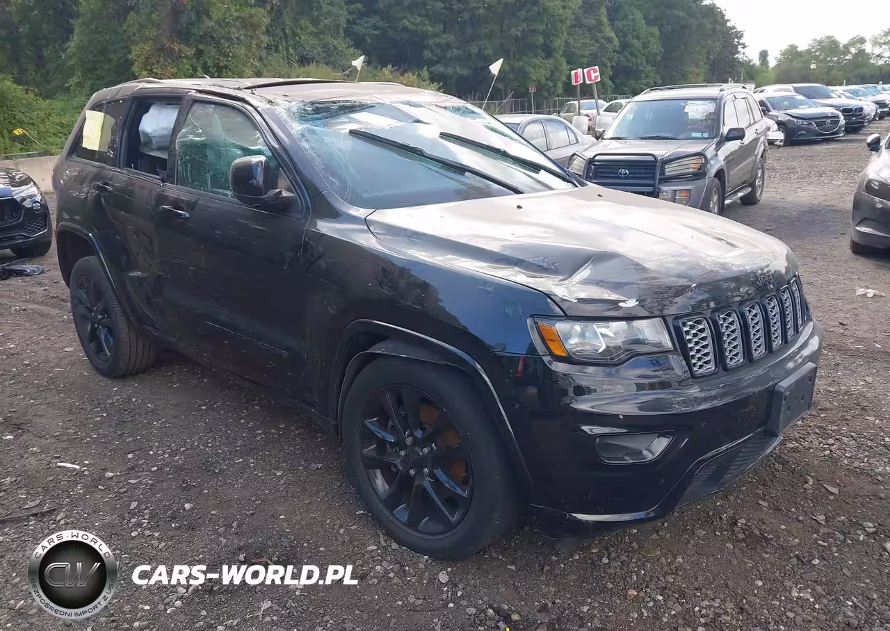 2021 Jeep Grand Cherokee Laredo X 4X4