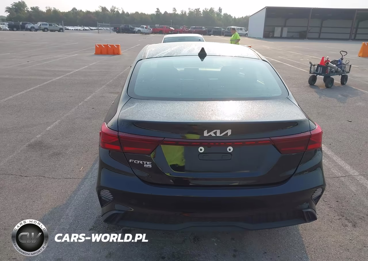 2024 Kia Forte Lx VIN:3KPF24AD1RE803076 - 16