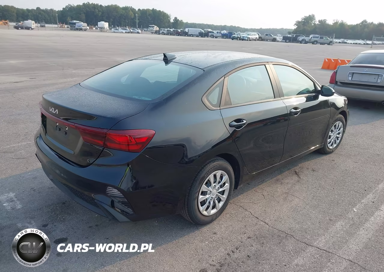 2024 Kia Forte Lx VIN:3KPF24AD1RE803076 - 4
