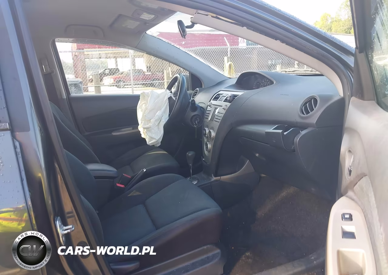 2011 Toyota Yaris VIN:JTDBT4K35B4081023 - 5