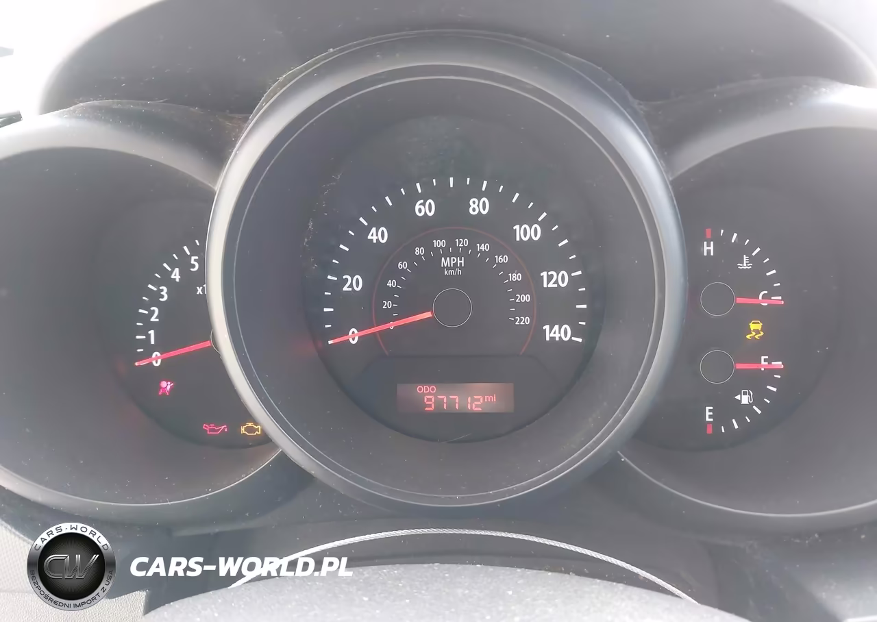 2010 Kia Soul VIN:KNDJT2A18A7137095 - 7