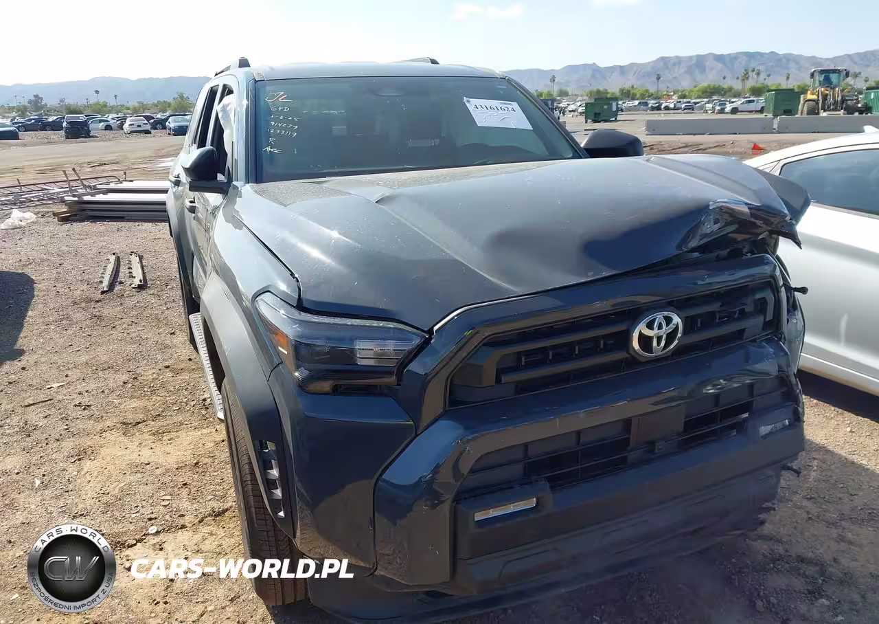 2025 Toyota 4Runner Sr5