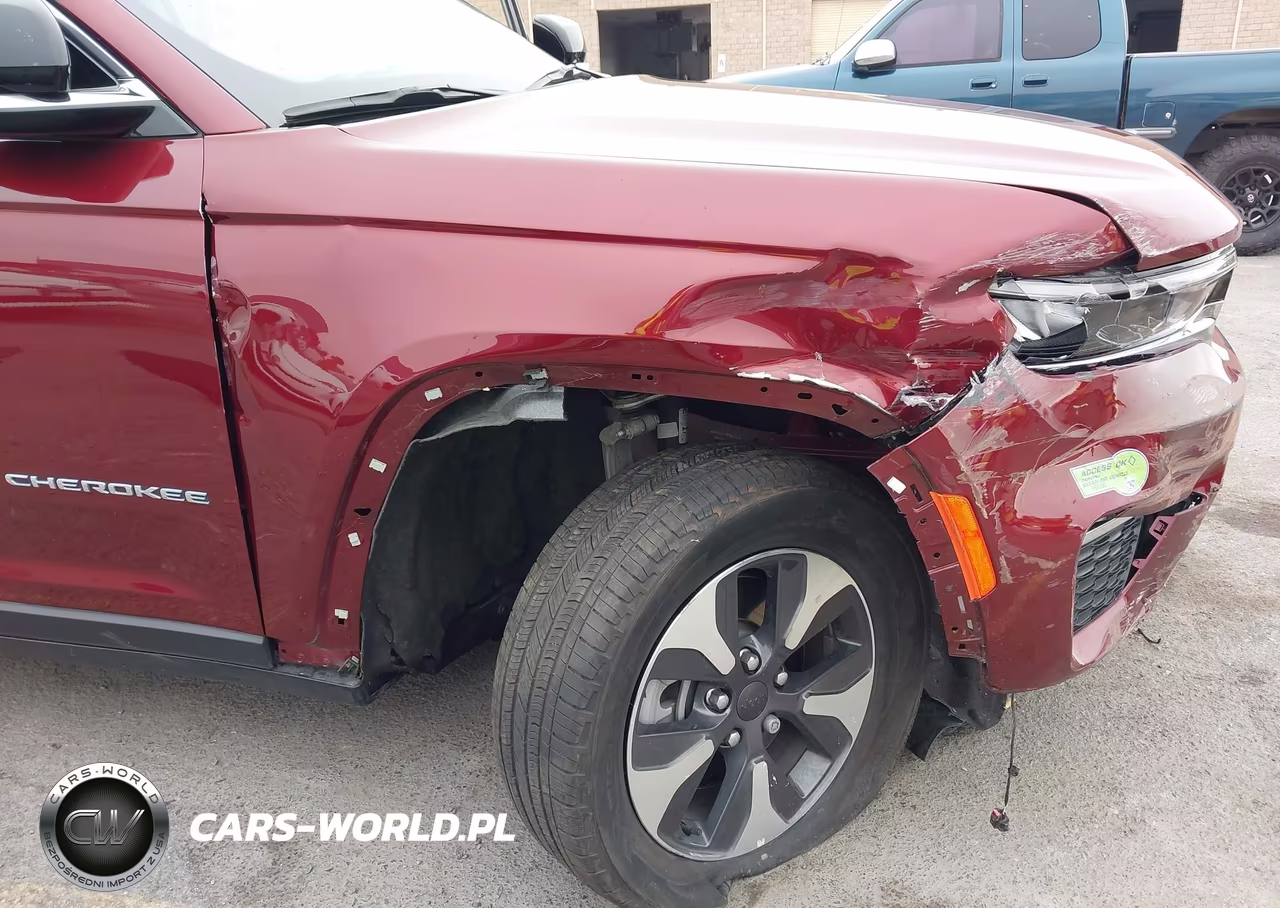 2022 Jeep Grand Cherokee 4Xe Limited 4X4 VIN:1C4RJYB69N8760084 - 6