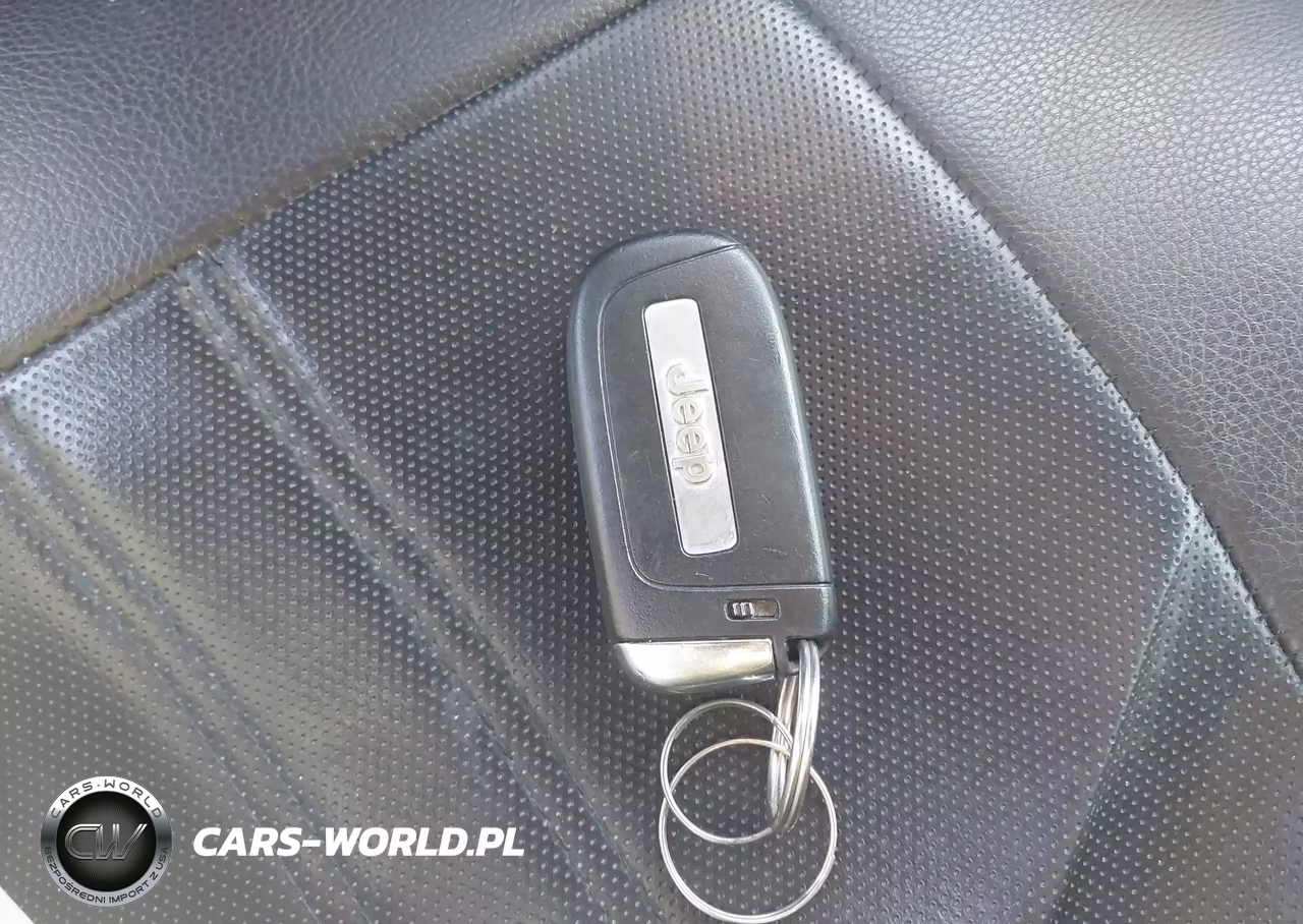 2018 Jeep Renegade Altitude 4X4 VIN:ZACCJBBB0JPJ09376 - 11
