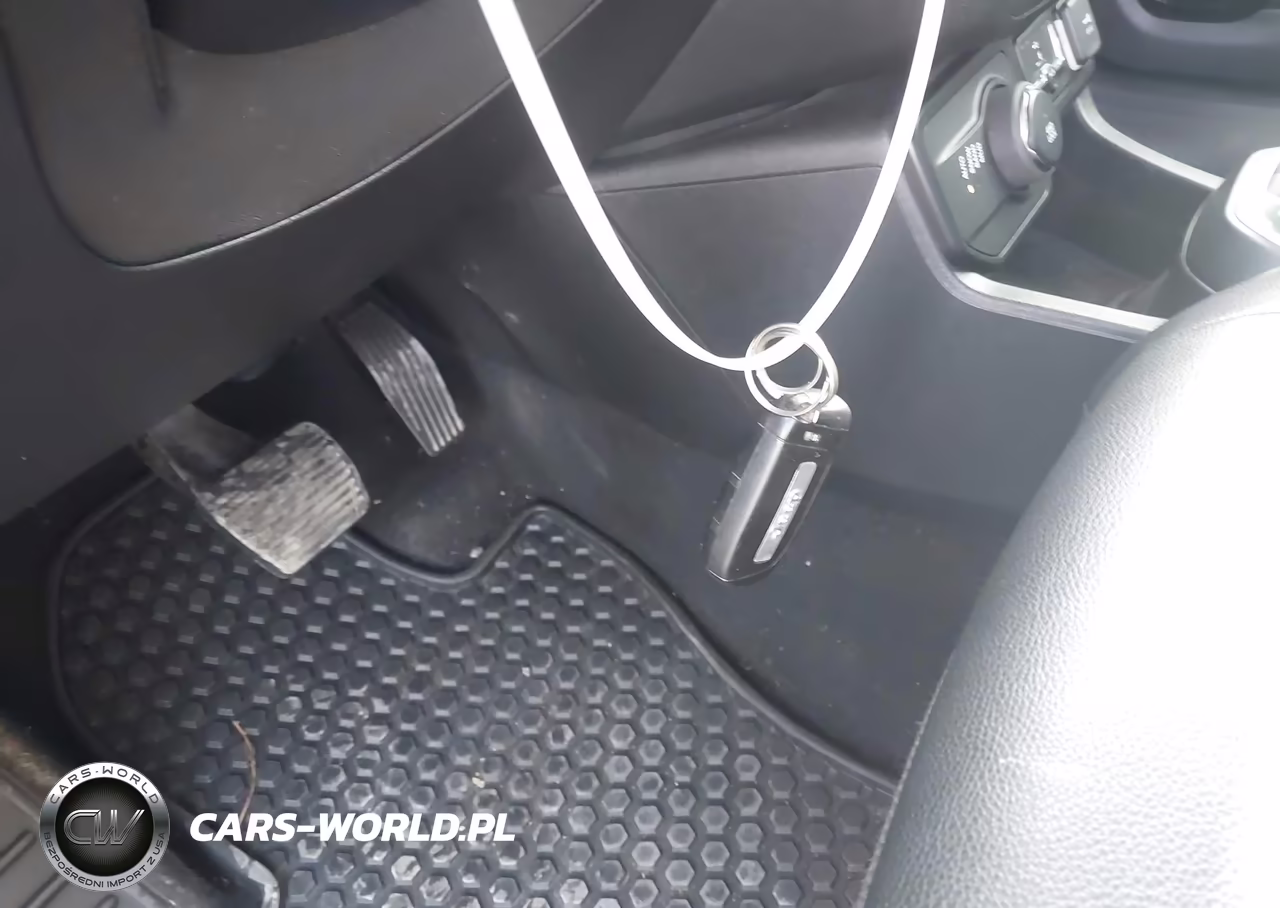 2018 Jeep Renegade Altitude 4X4 VIN:ZACCJBBB0JPJ09376 - 17