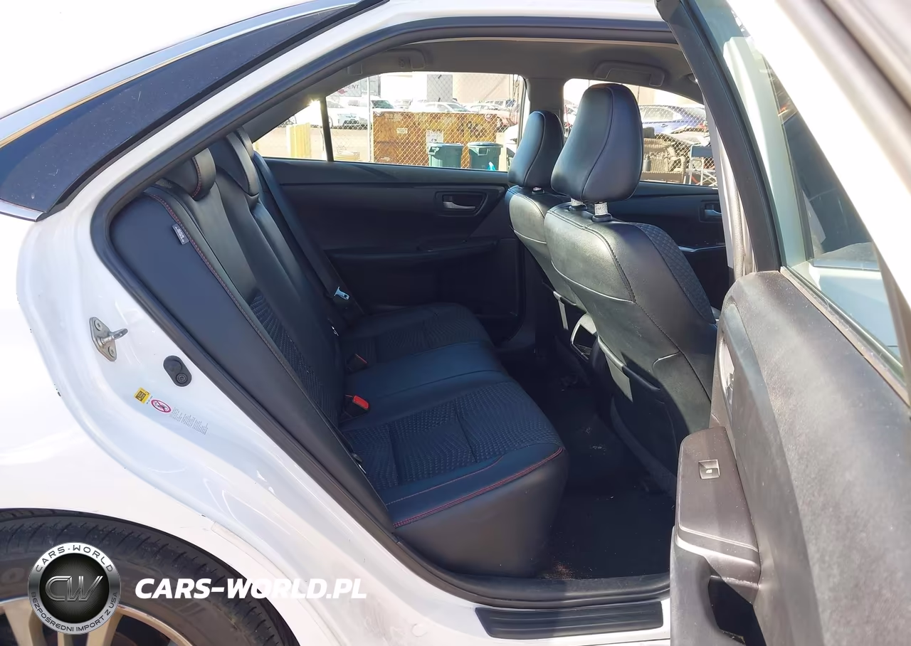 2015 Toyota Camry Se VIN:4T1BF1FK4FU104428 - 8