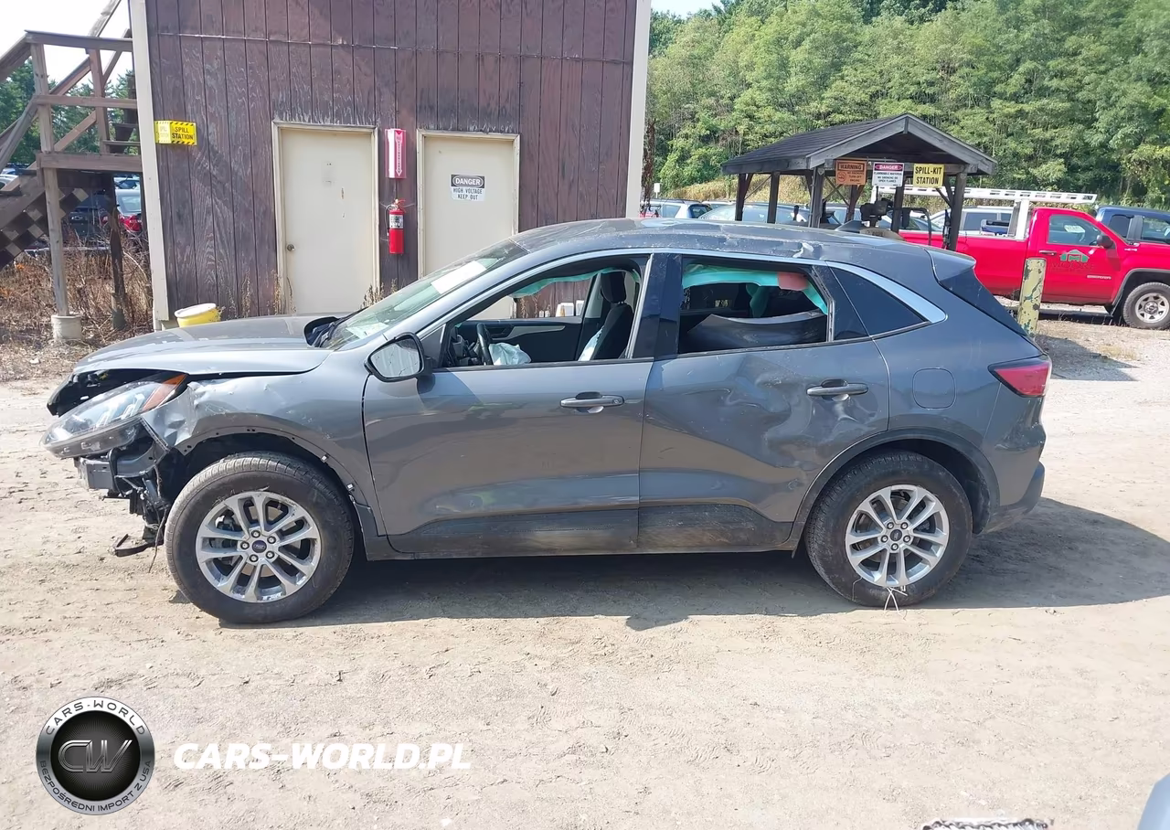 2022 Ford Escape Se Hybrid VIN:1FMCU9BZ9NUA25721 - 15