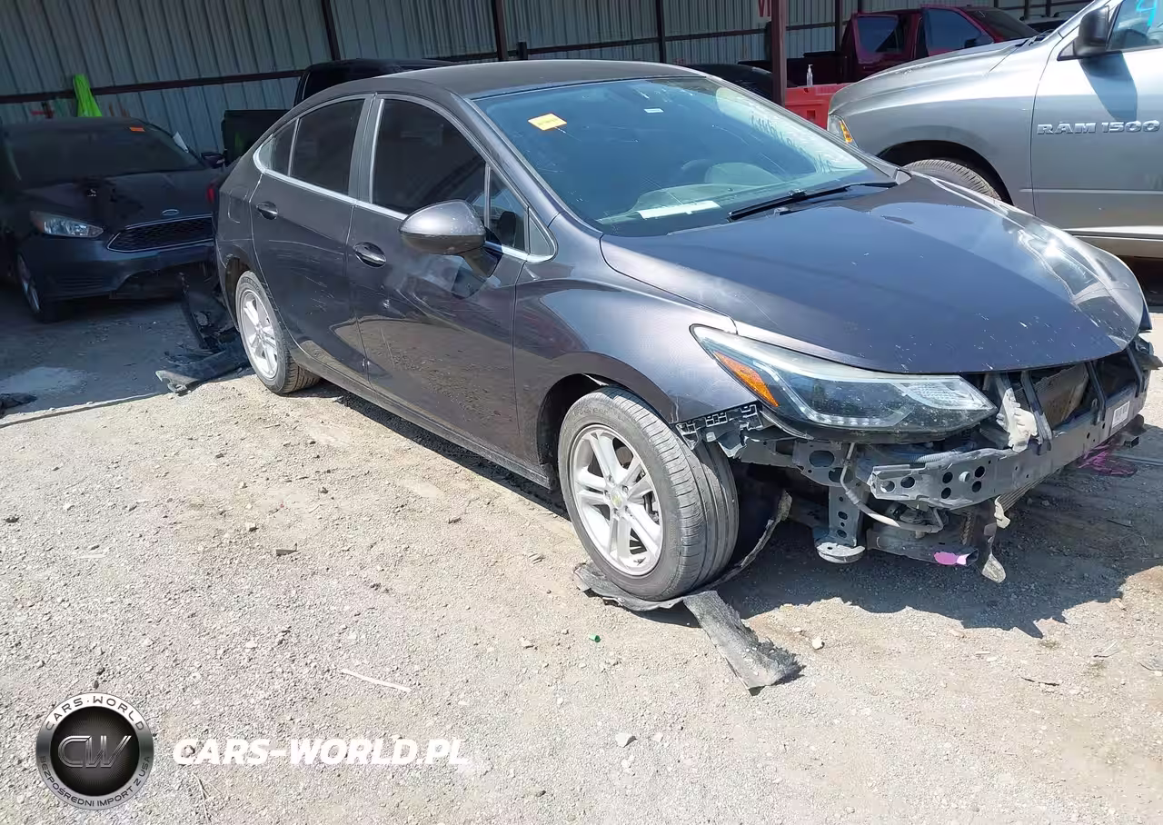 2017 Chevrolet Cruze Lt Auto