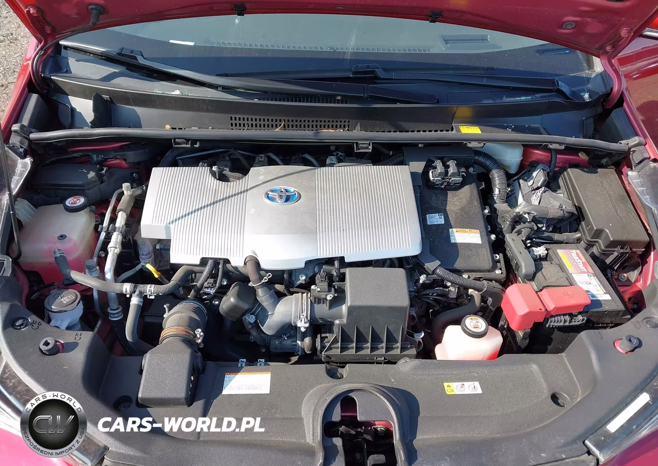 2018 Toyota Prius Four VIN:JTDKARFU9J3063585 - 10