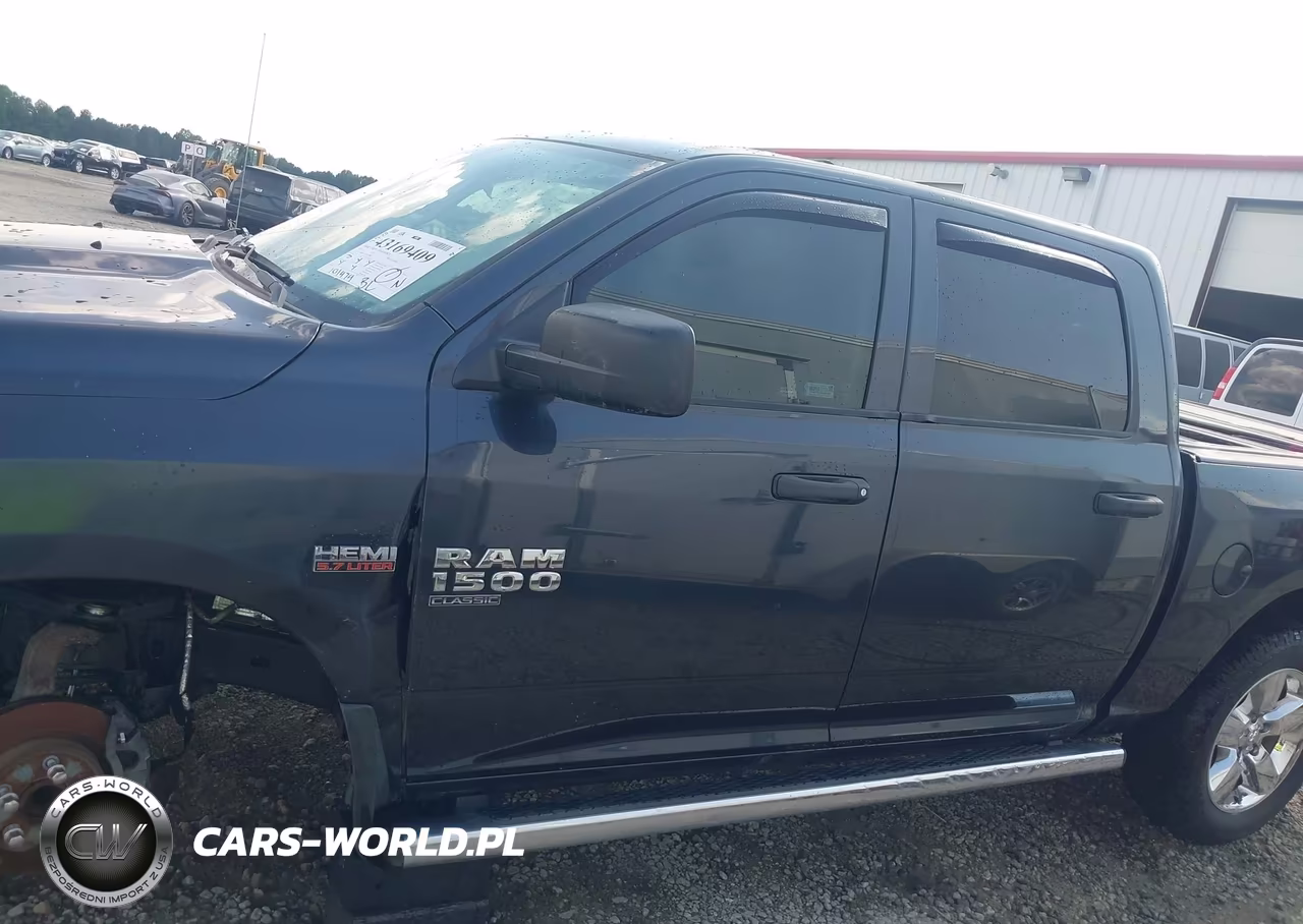 2019 Ram 1500 Classic Express 4X2 5'7 Box VIN:1C6RR6KT4KS619884 - 15