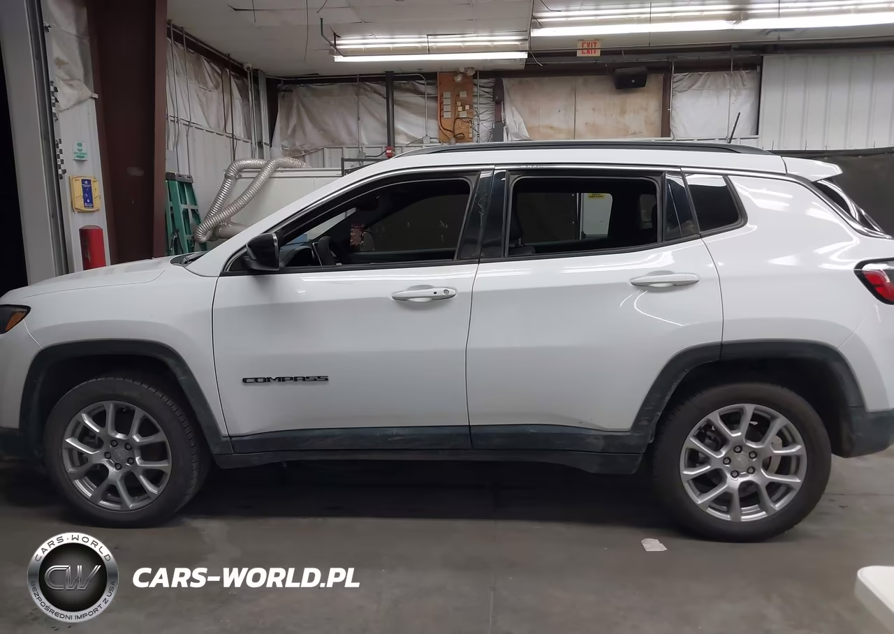 2024 Jeep Compass Latitude Lux Fwd VIN:3C4NJDFN8RT170524 - 14