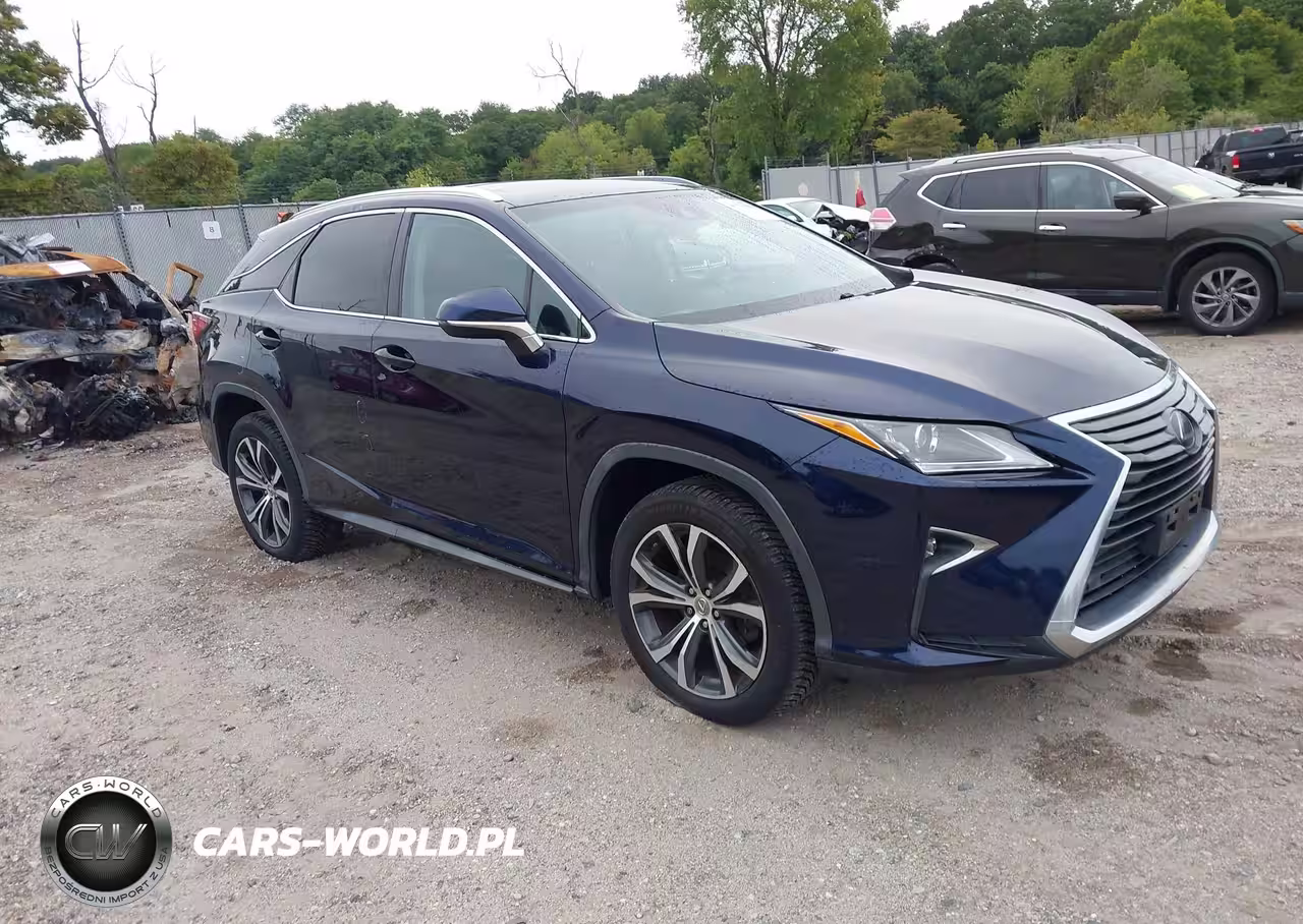 LEXUS