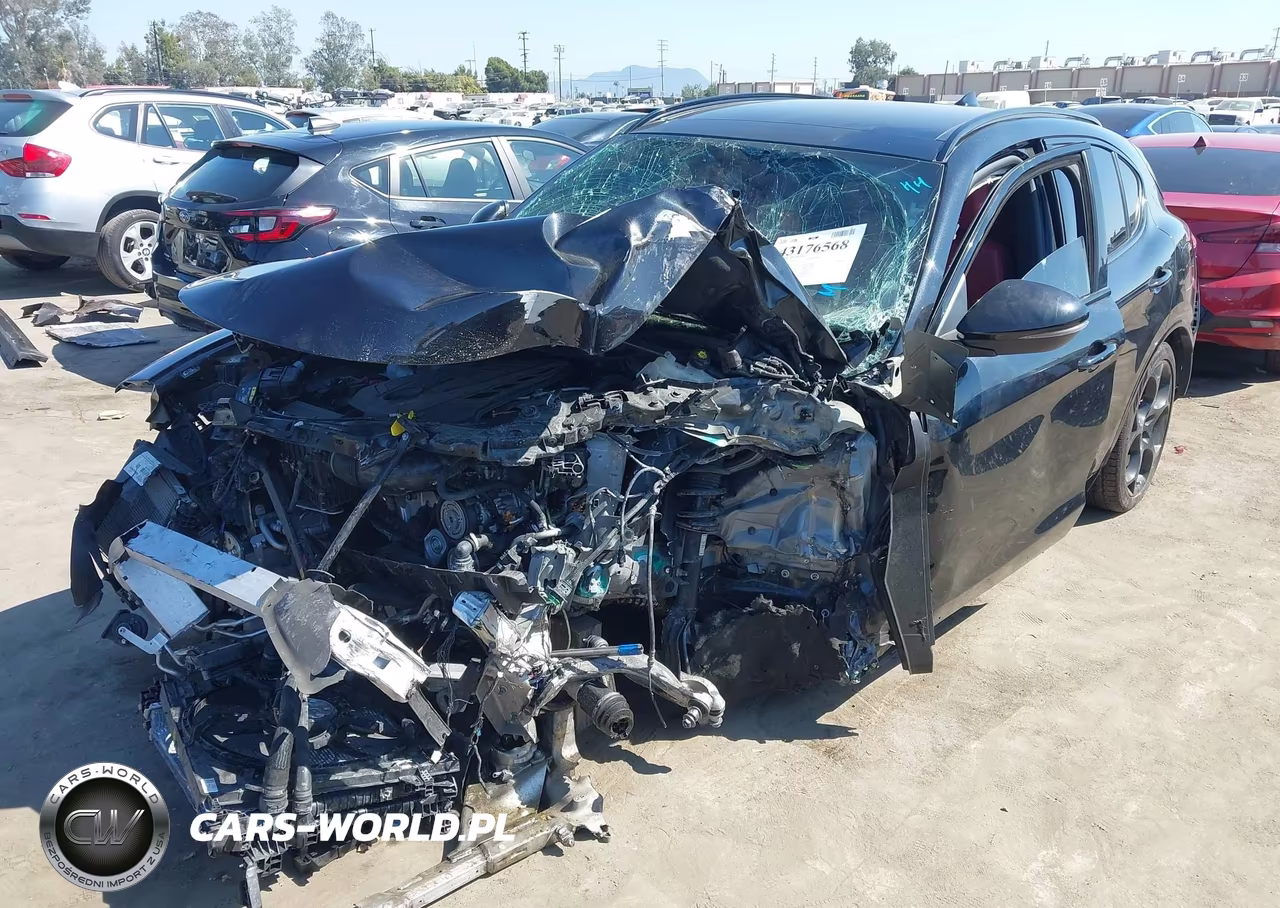 2023 Alfa Romeo Stelvio Veloce Awd VIN:ZASPAKBN3P7D54202 - 2