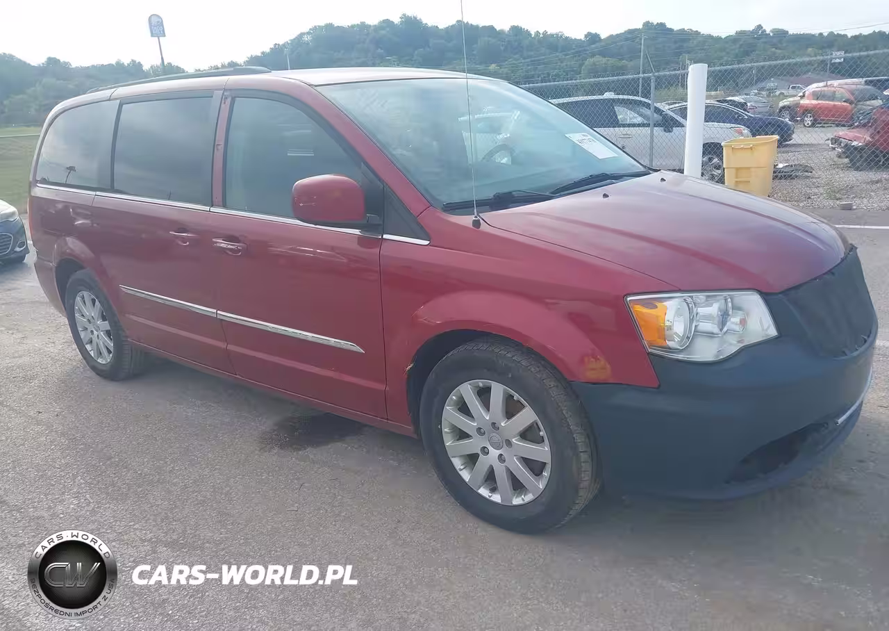 2016 Chrysler Town & Country Touring