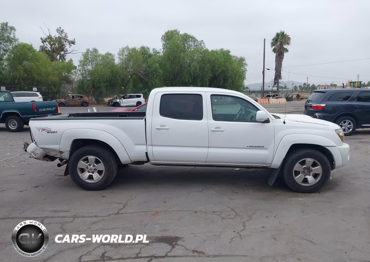 2011 Toyota Tacoma Prerunner V6 VIN:3TMKU4HN6BM028308 - 13