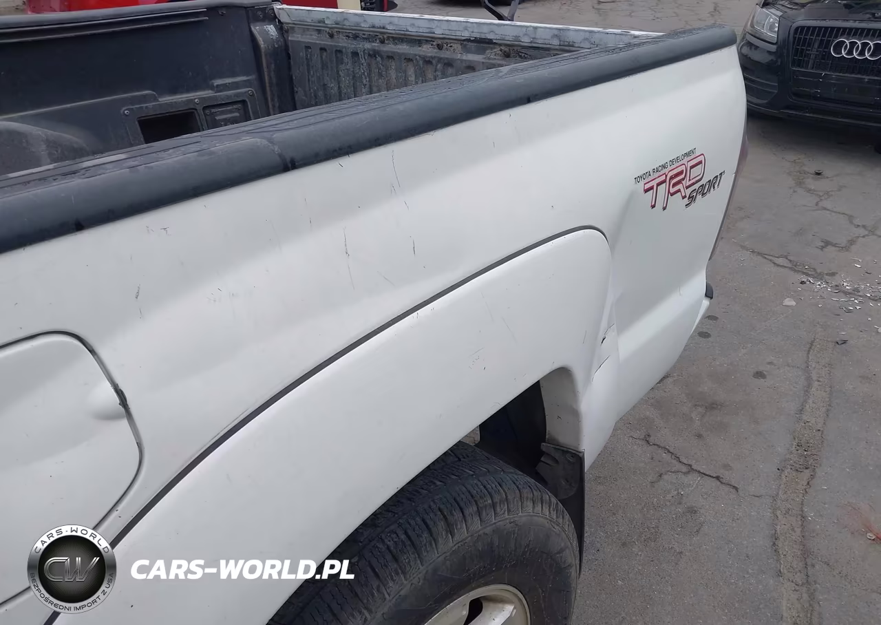 2011 Toyota Tacoma Prerunner V6 VIN:3TMKU4HN6BM028308 - 6