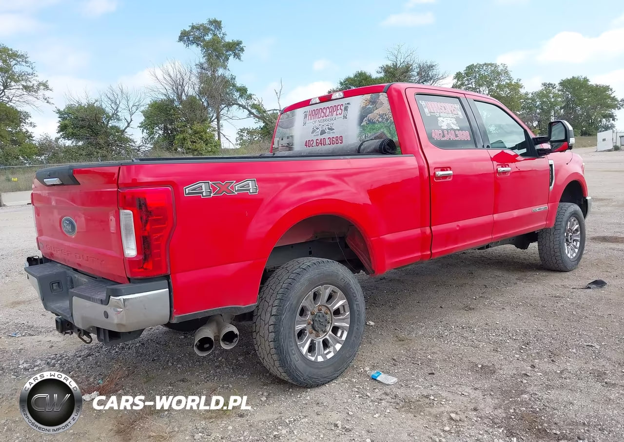 2017 Ford F-250 Xlt VIN:1FT7W2BT0HEF45159 - 4