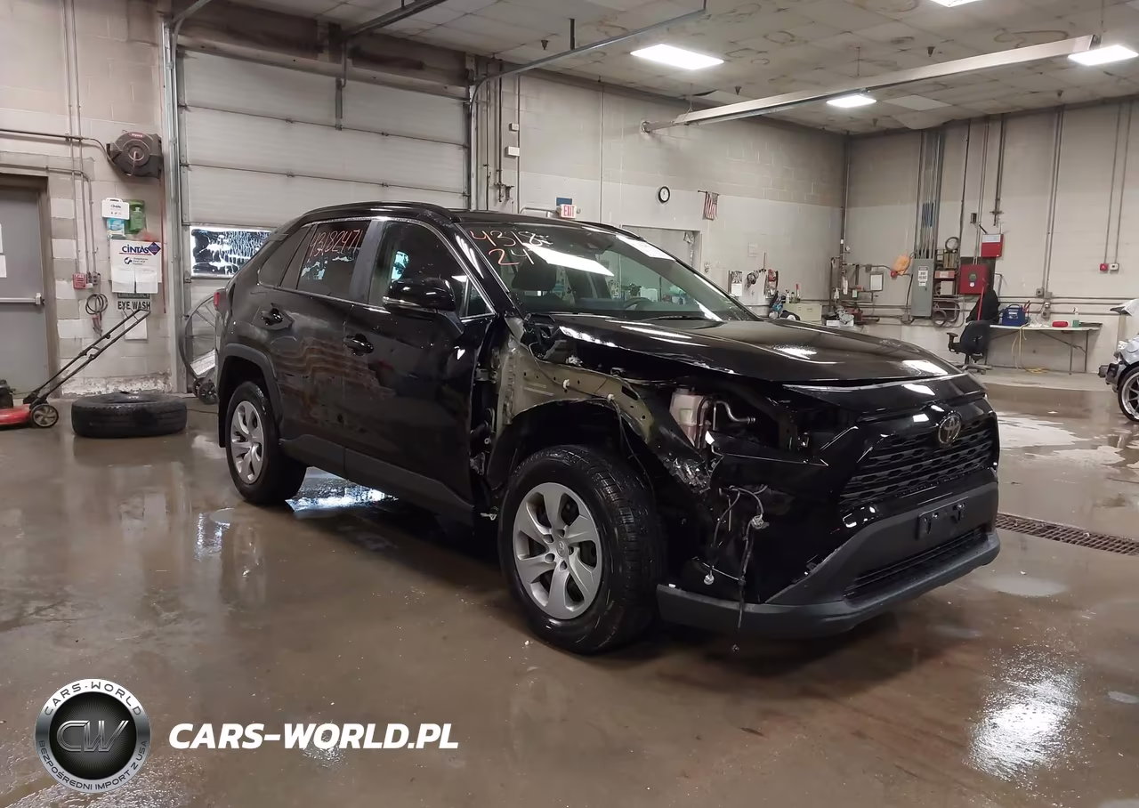 2021 Toyota Rav4 Le – zdjęcie 1 z 17