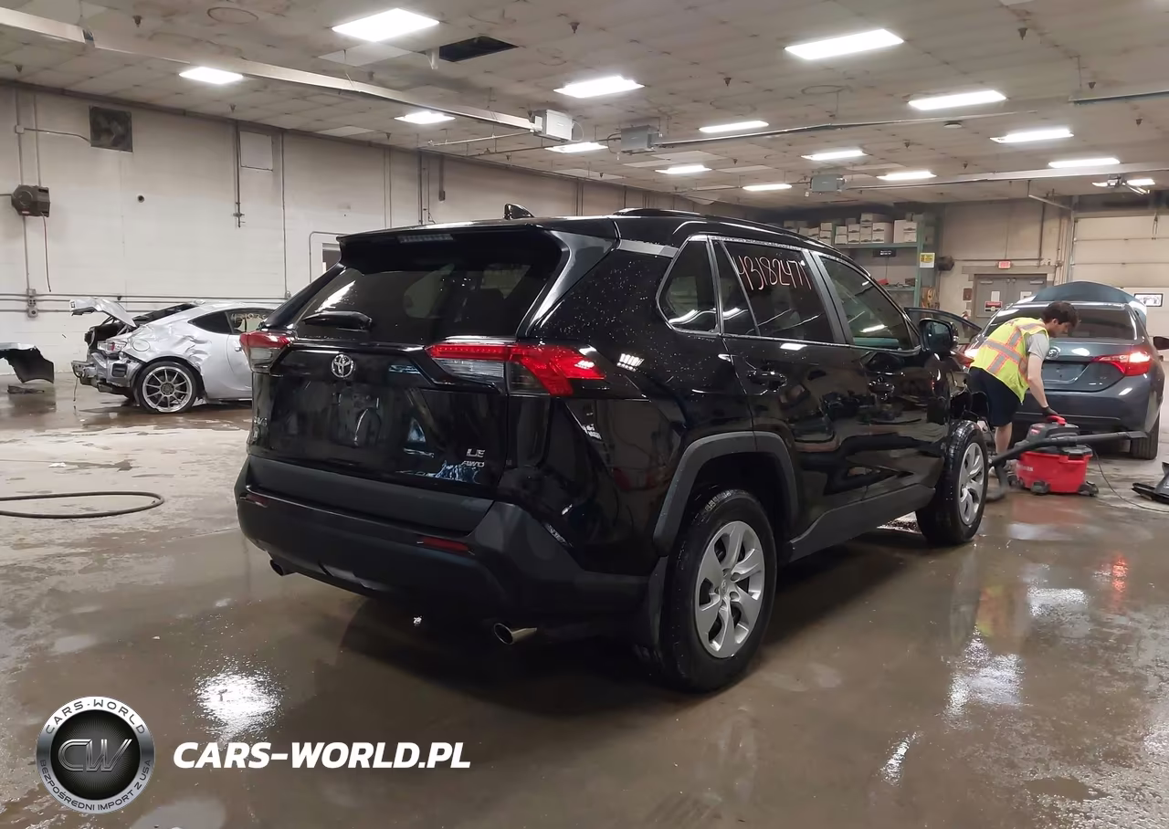 2021 Toyota Rav4 Le VIN:2T3G1RFV4MC172649 - 4