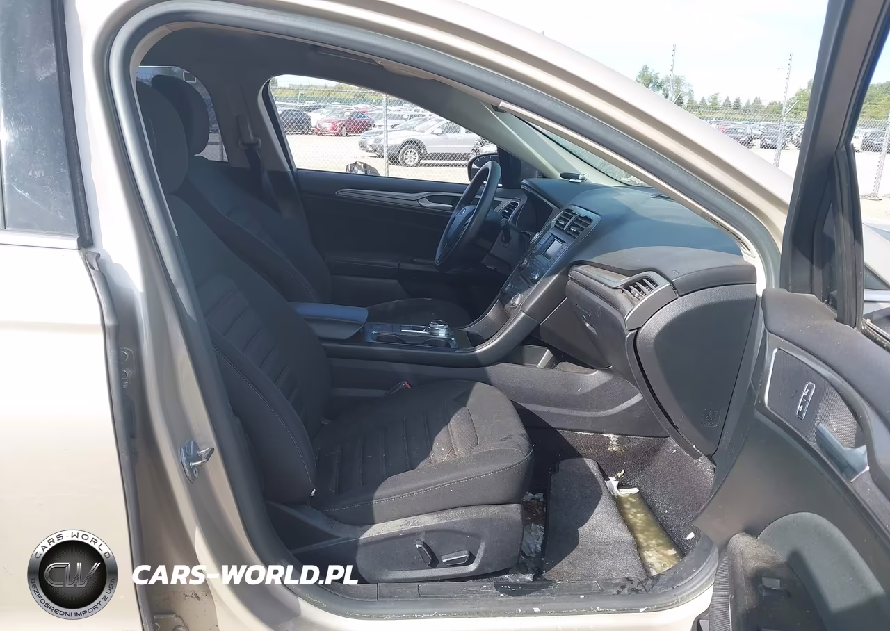 2017 Ford Fusion Se VIN:3FA6P0H76HR286624 - 5