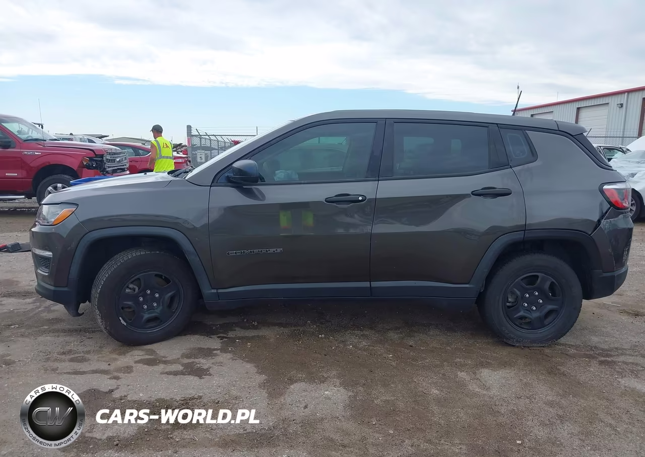 2019 Jeep Compass Sport VIN:3C4NJCABXKT685912 - 14