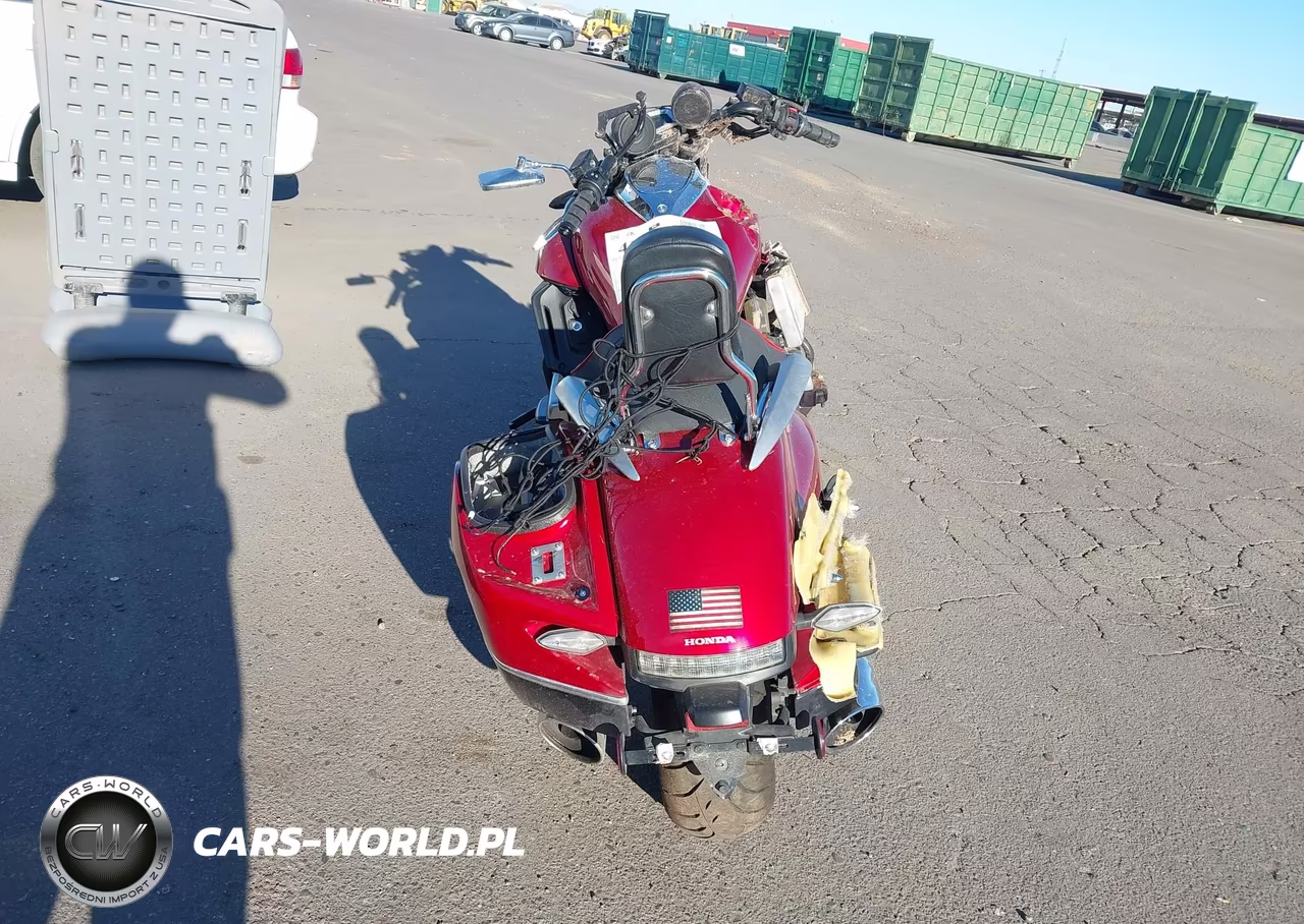 2015 Honda Gl1800 C VIN:JH2SC680XFK100022 - 6