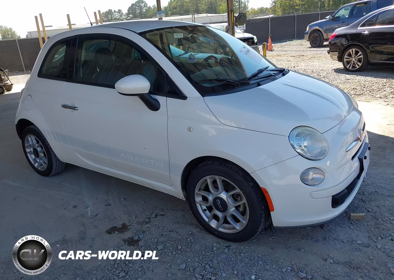2015 Fiat 500 Pop – zdjęcie 1 z 11