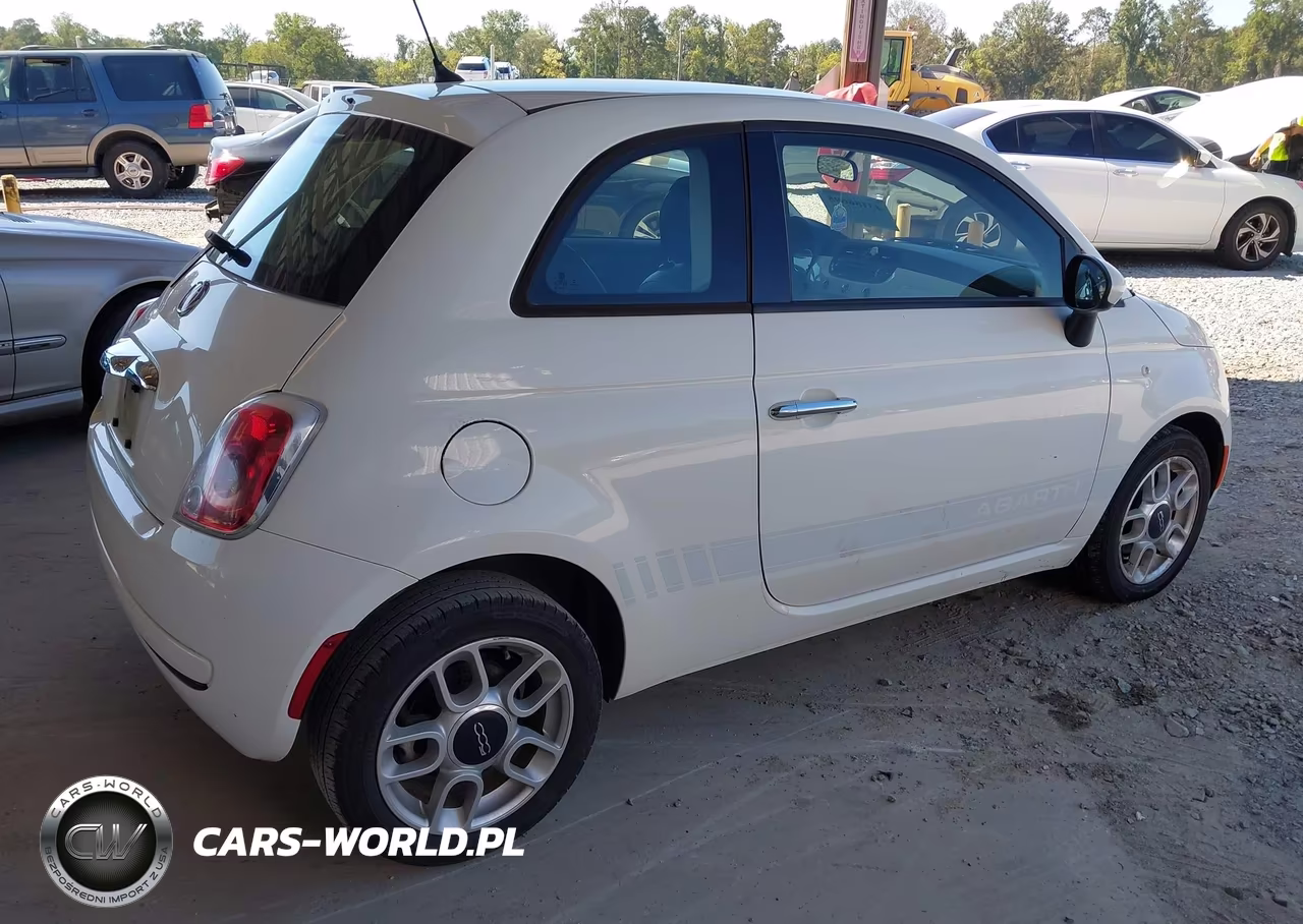 2015 Fiat 500 Pop VIN:3C3CFFAR7FT579726 - 4