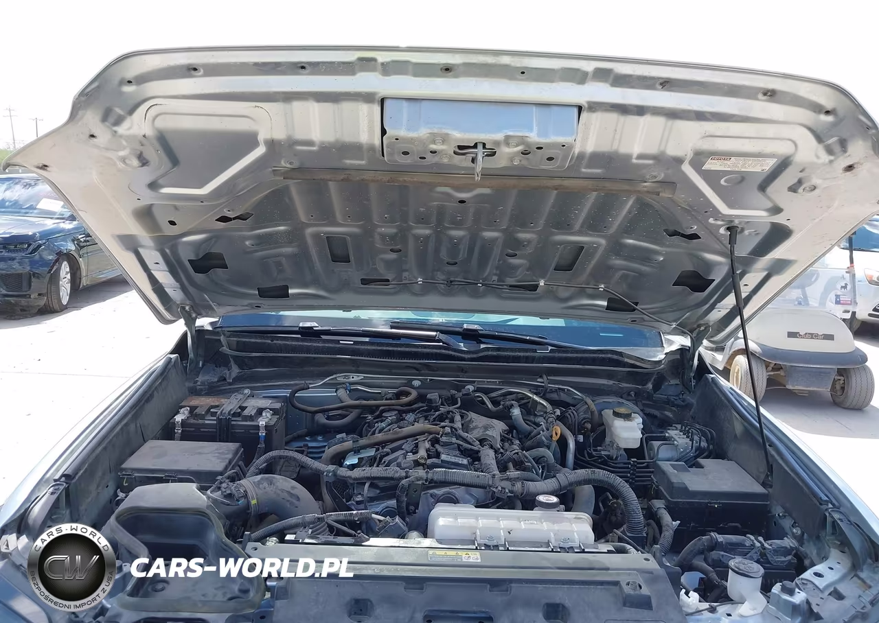 2024 Toyota Tacoma Sr VIN:3TYKD5HN5RT009771 - 10