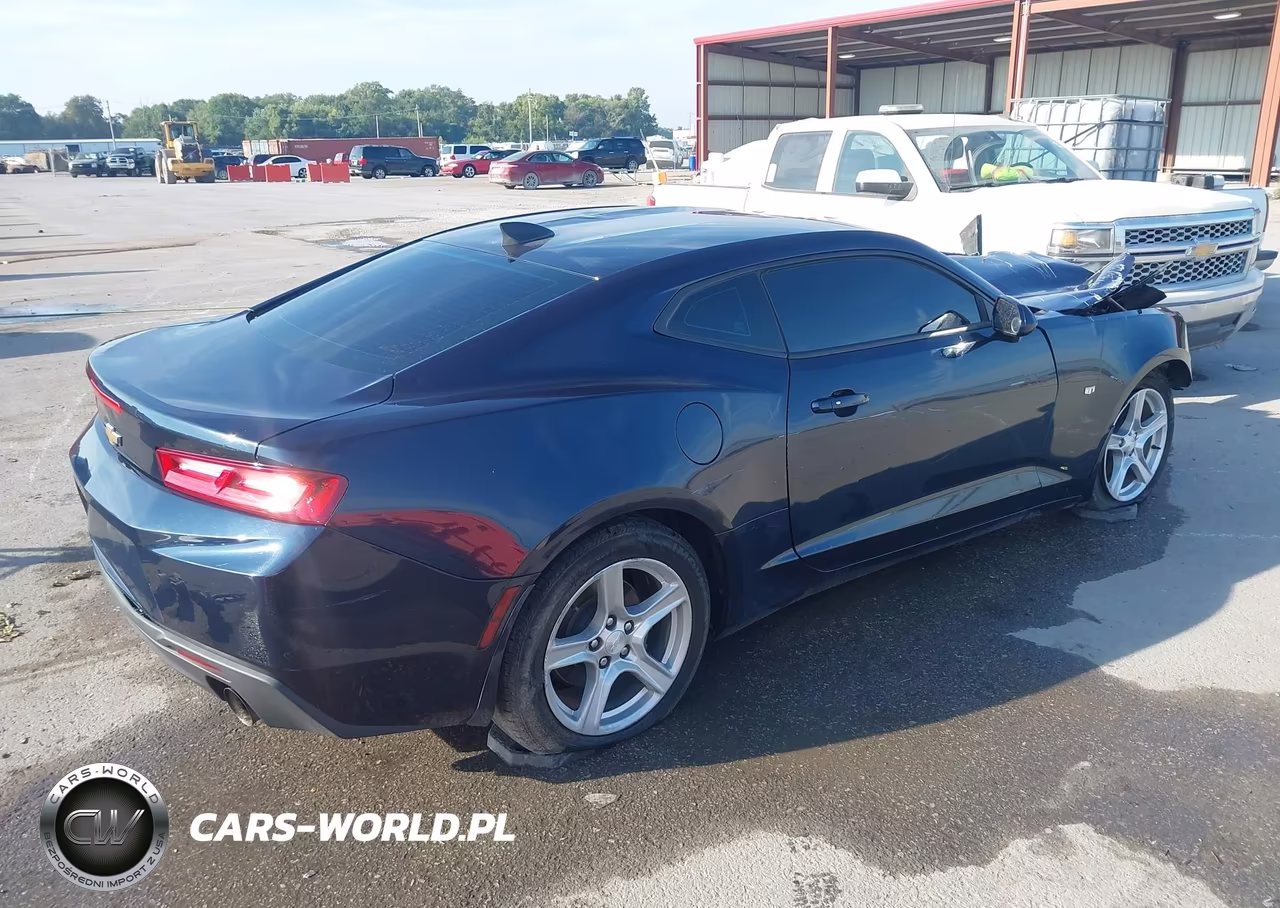2016 Chevrolet Camaro 1Lt VIN:1G1FB1RS2G0143999 - 4
