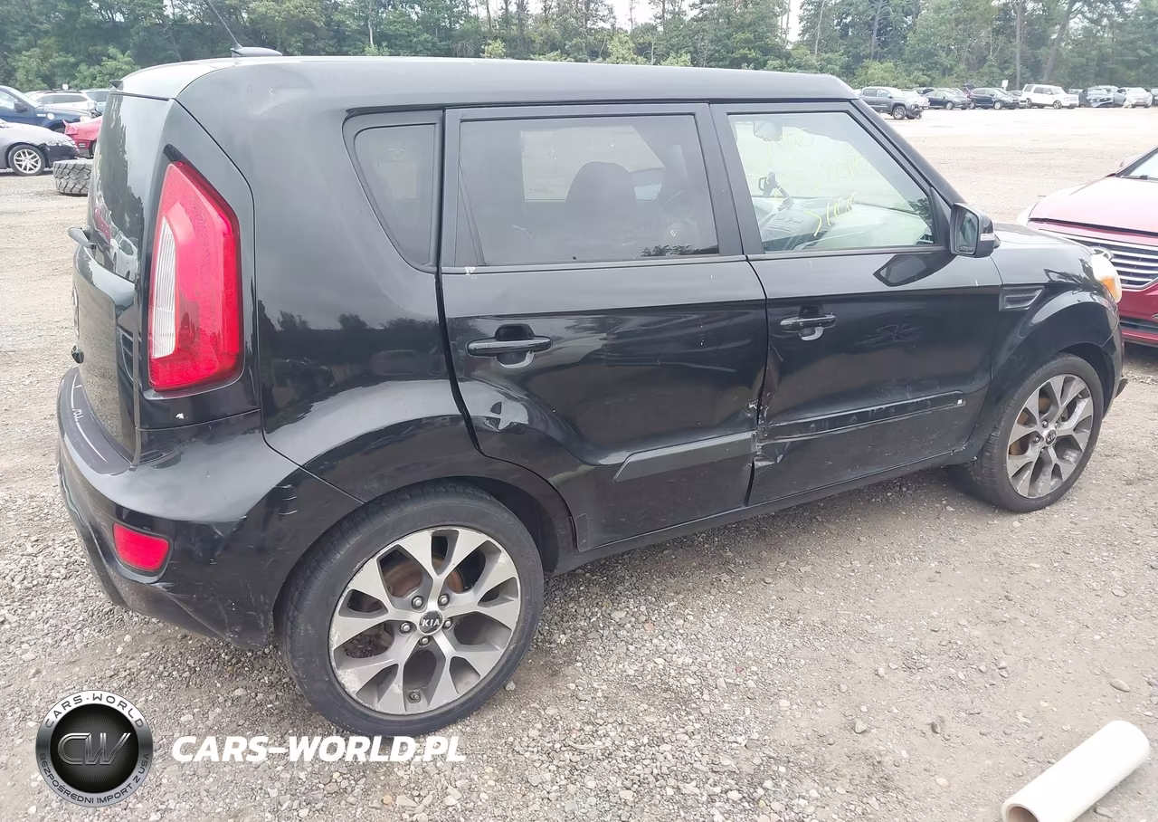 2013 Kia Soul ! VIN:KNDJT2A66D7567689 - 4