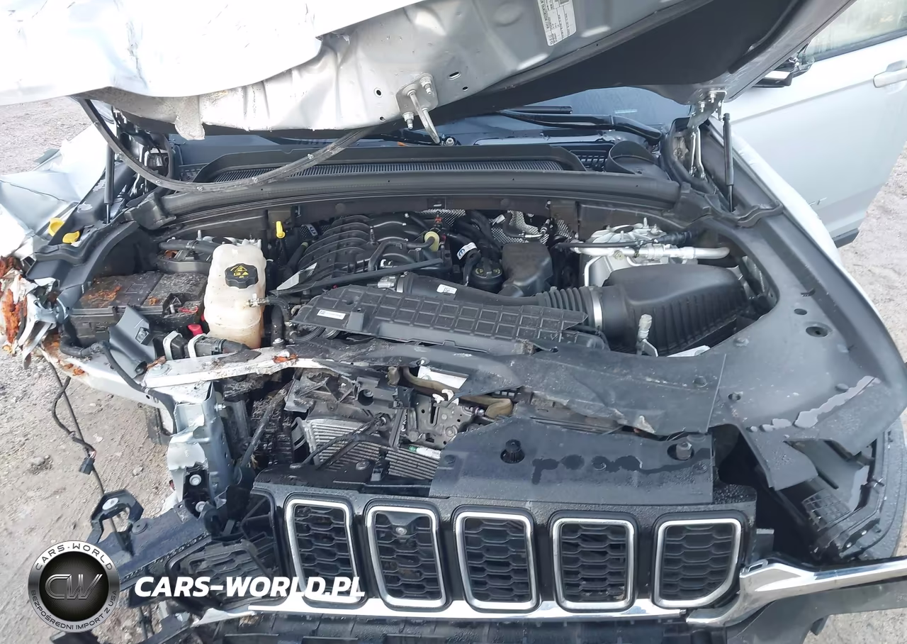 2021 Jeep Grand Cherokee L Limited 4X4 VIN:1C4RJKBG0M8116056 - 10