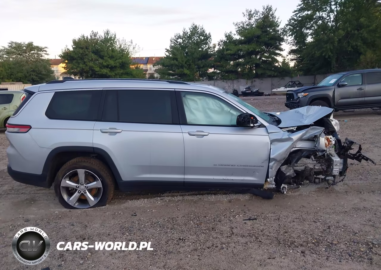 2021 Jeep Grand Cherokee L Limited 4X4 VIN:1C4RJKBG0M8116056 - 13