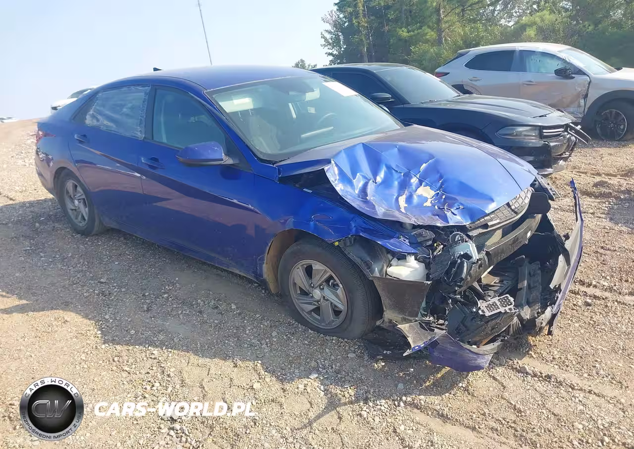 2025 Hyundai Elantra Se