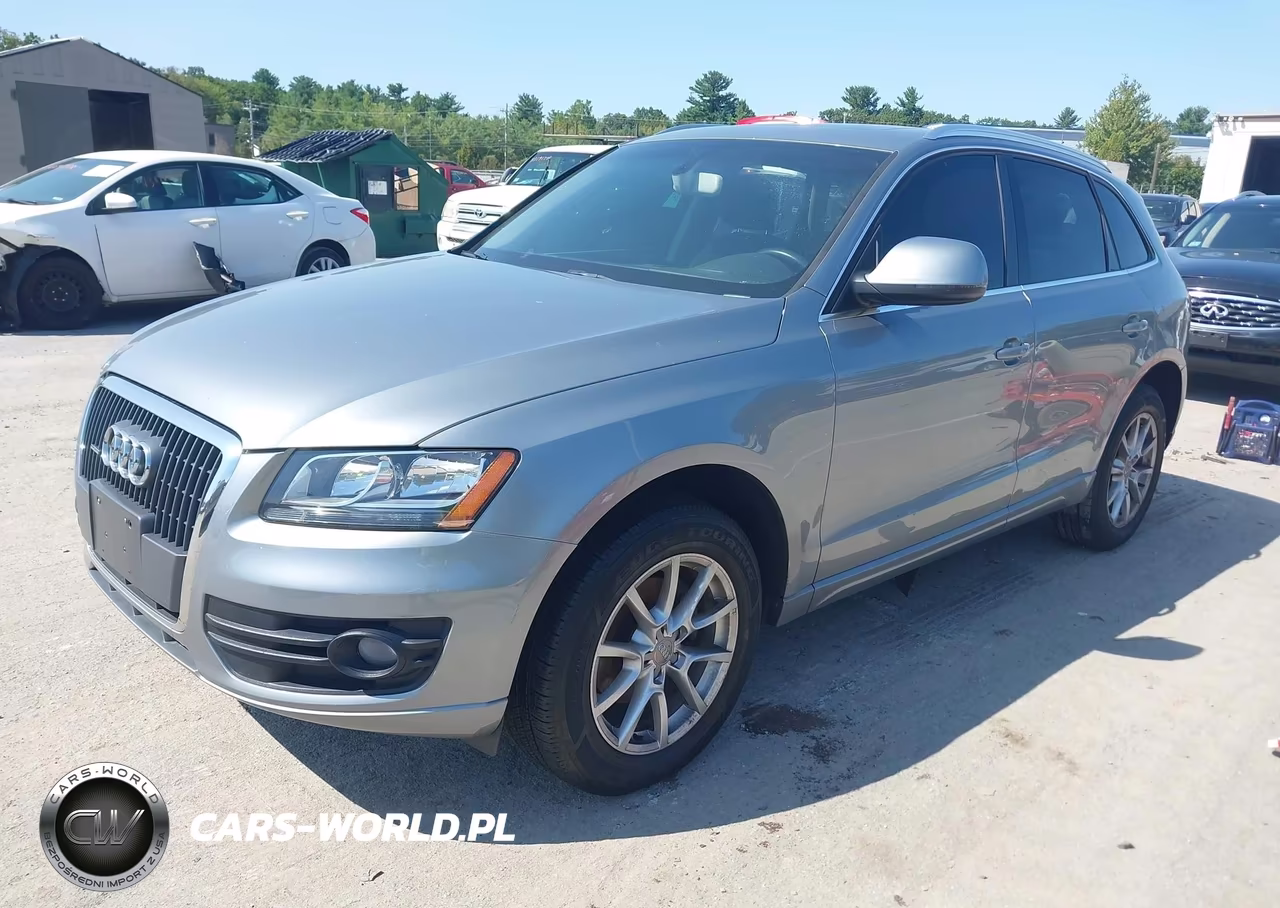 2011 Audi Q5 2.0T Premium VIN:WA1CFBFP5BA099871 - 2
