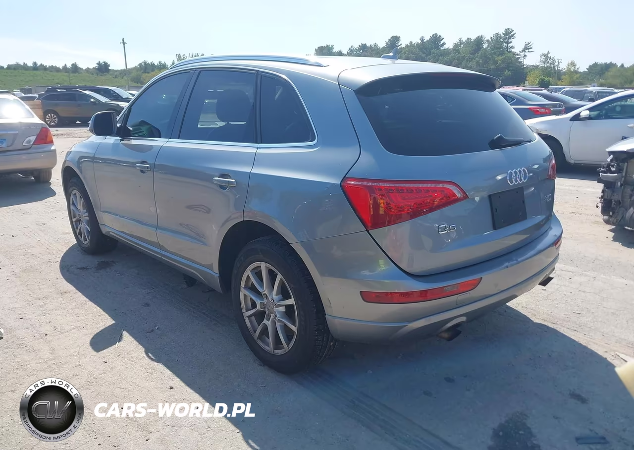 2011 Audi Q5 2.0T Premium VIN:WA1CFBFP5BA099871 - 3