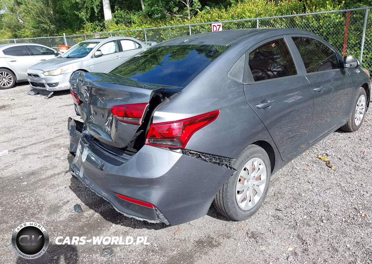 2018 Hyundai Accent Se VIN:3KPC24A30JE029109 - 12