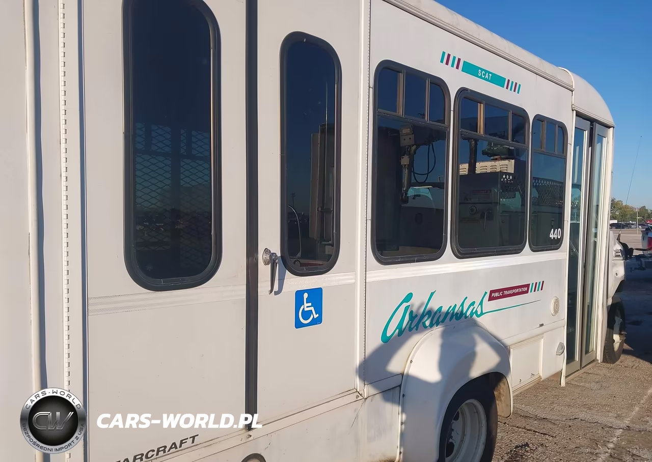 2017 Starcraft Rv Company Starlite VIN:1FDEE3FS2HDC47229 - 4
