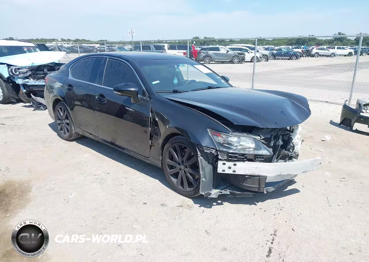LEXUS