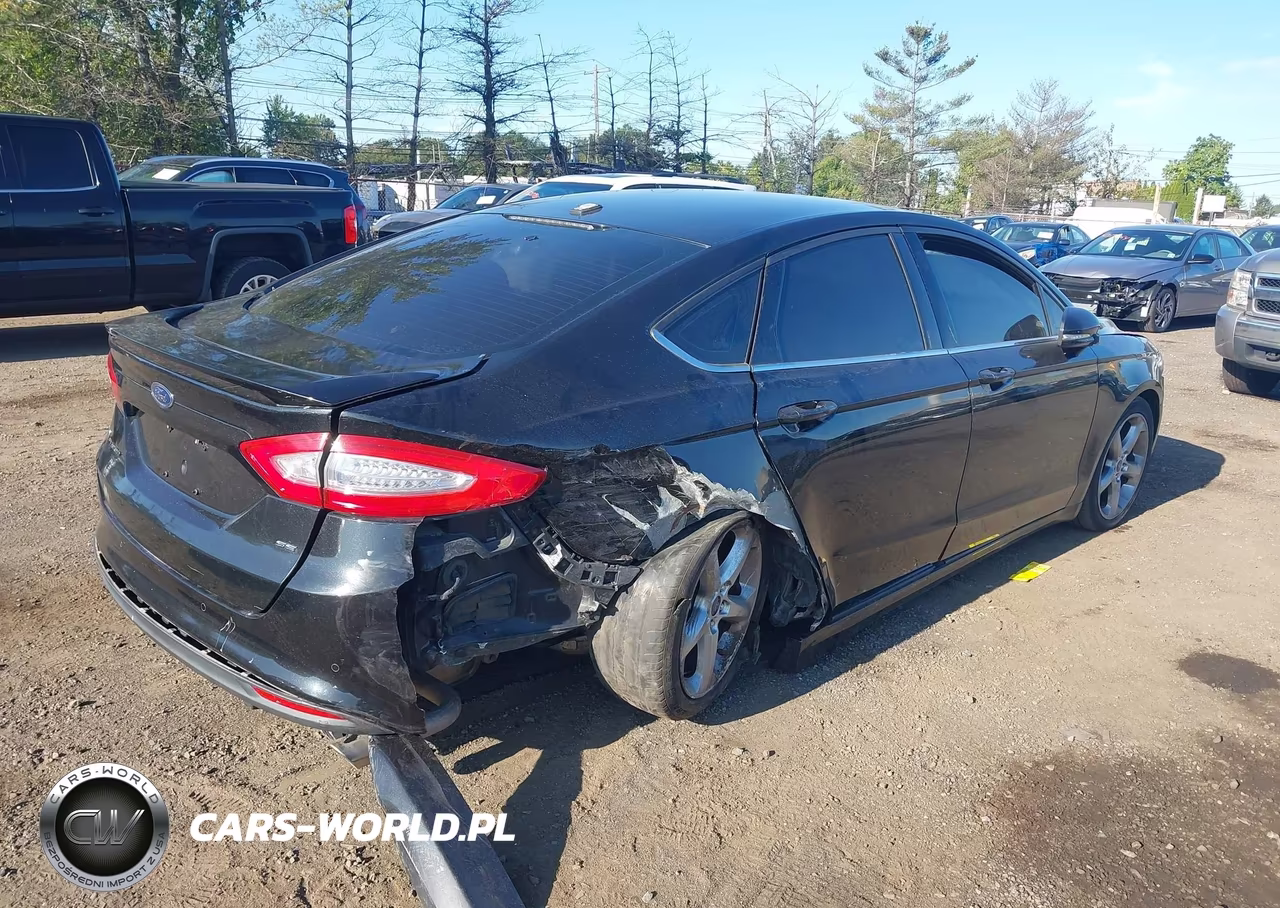 2013 Ford Fusion Se VIN:3FA6P0H71DR335884 - 4